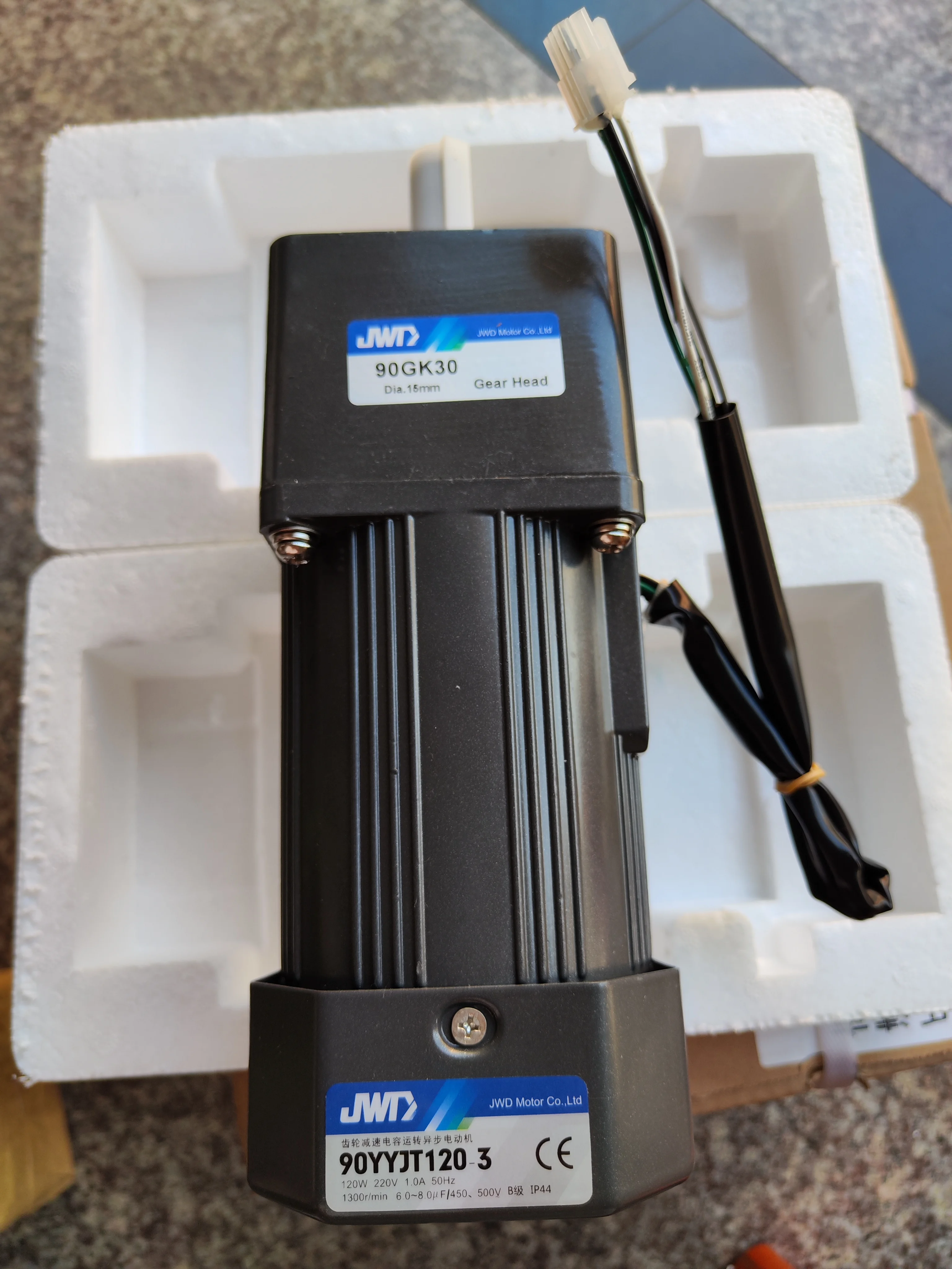 90YYJT120-3/90GS30 Geared Motor 120w220v Speed Ratio 1:30