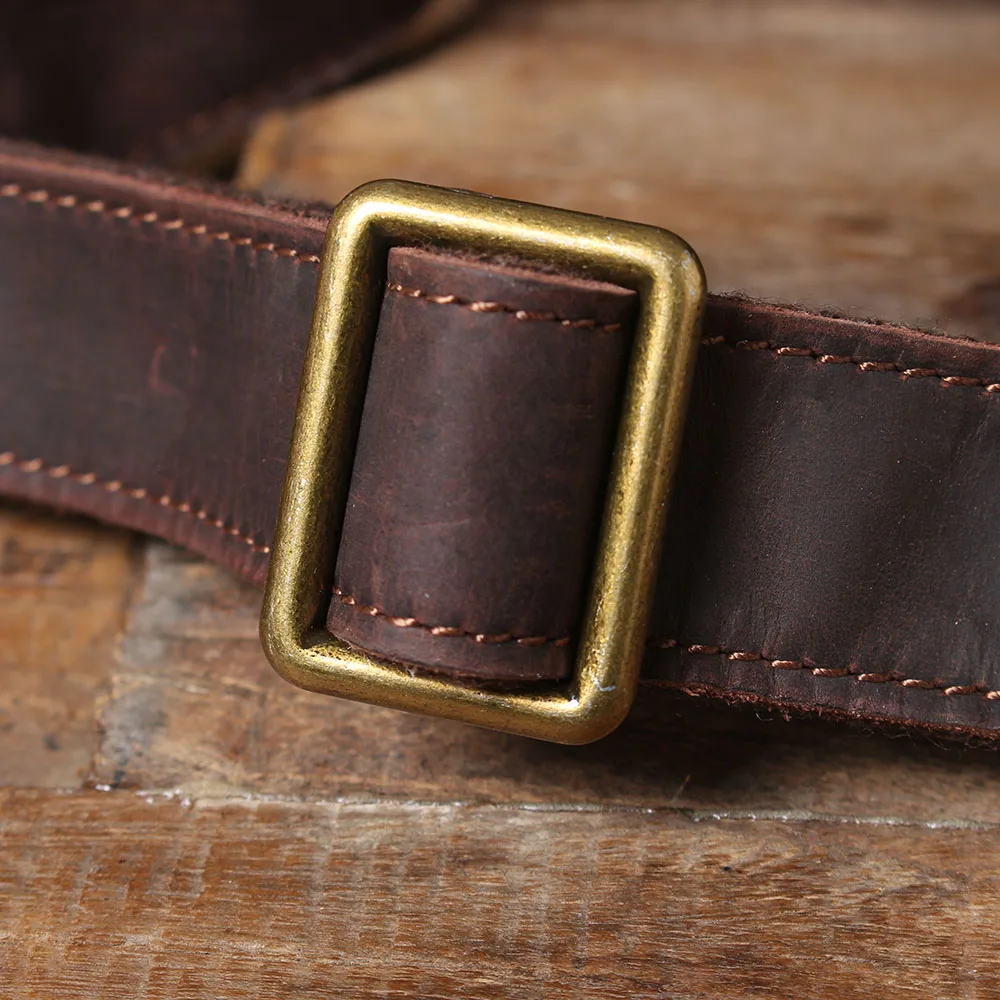 Hochwertige Brusttasche aus Vollnarbenleder für Herren, Vintage Echtleder Herren-Umhängetasche – Detail 13