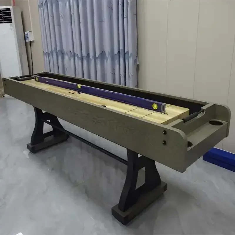 

New competition table Indoor leisure and entertainment Solid wood splicing slide Drizzle resin solid wood