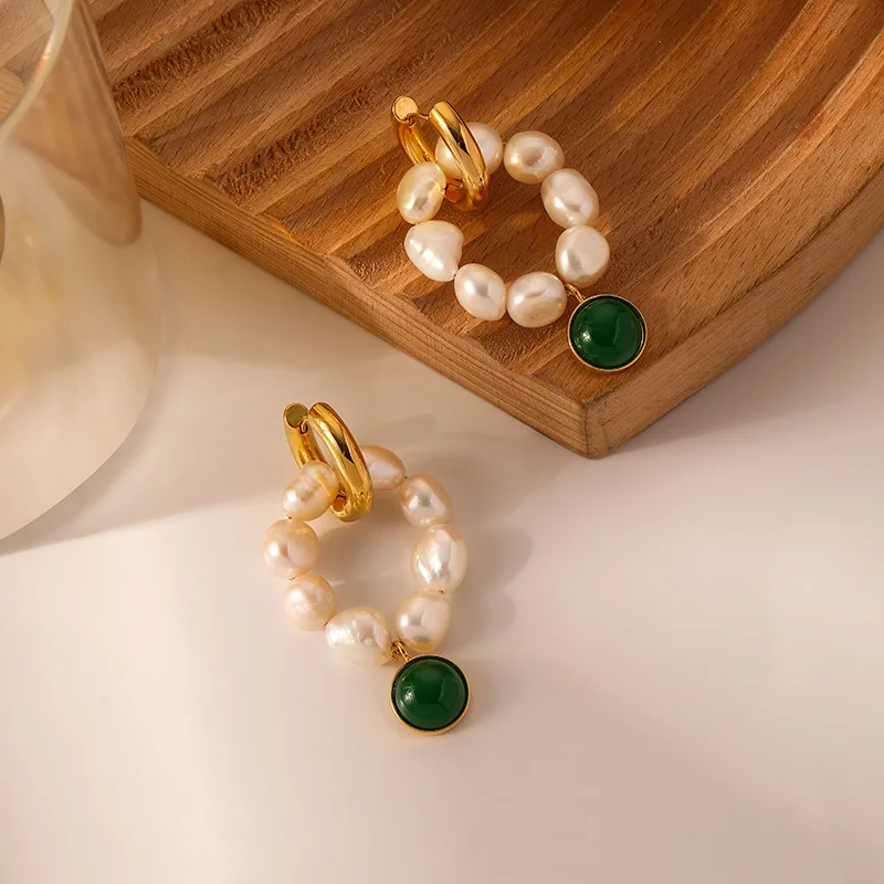 

Statement New Retro Exaggerated Natural Freshwater Pearl Circle Earrings for Women Hand-woven High-end Middle-aged Hoop Earrings