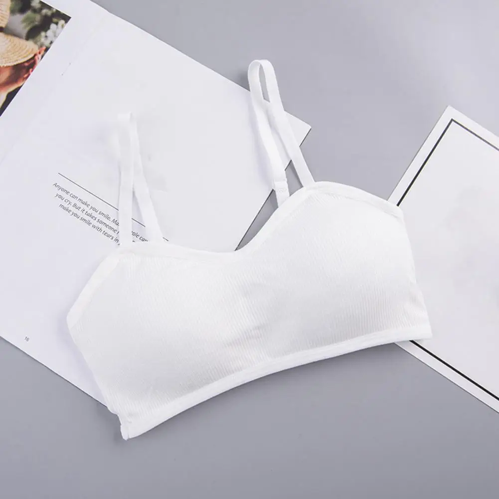 Women Nylon Bra Comfortable Medium Mold Cup Bra Ribbed Sports Bra for Women Push Up Padded Workout Wireless Bralette for Running