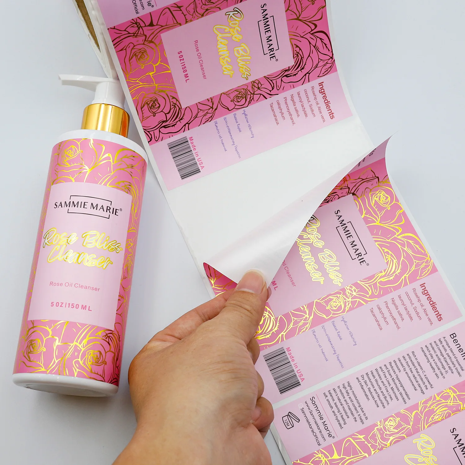 

Customized Private Adhesive Waterproof Circle Logo Printing Roll Vinyl Sticker PVC Paper Food Packaging Labels Stickers