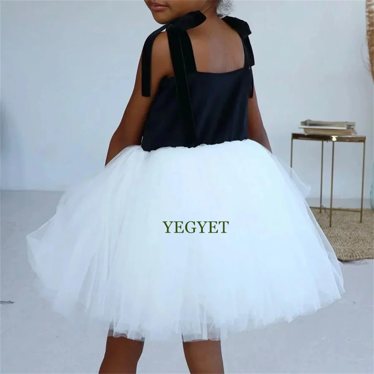 Flower Girl Dress Party Kids Birthday Knee Length Black White Contrast Color A-Line Princess Lace Short Dresses Suede Ball Gown