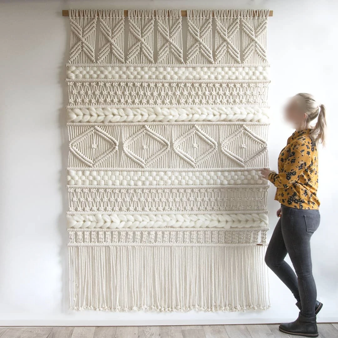 Handmade Boho Macrame Wall Hanging Art Cotton Tapestry Decor for Home Living Room Birthday Celebration Wholesale Vertical