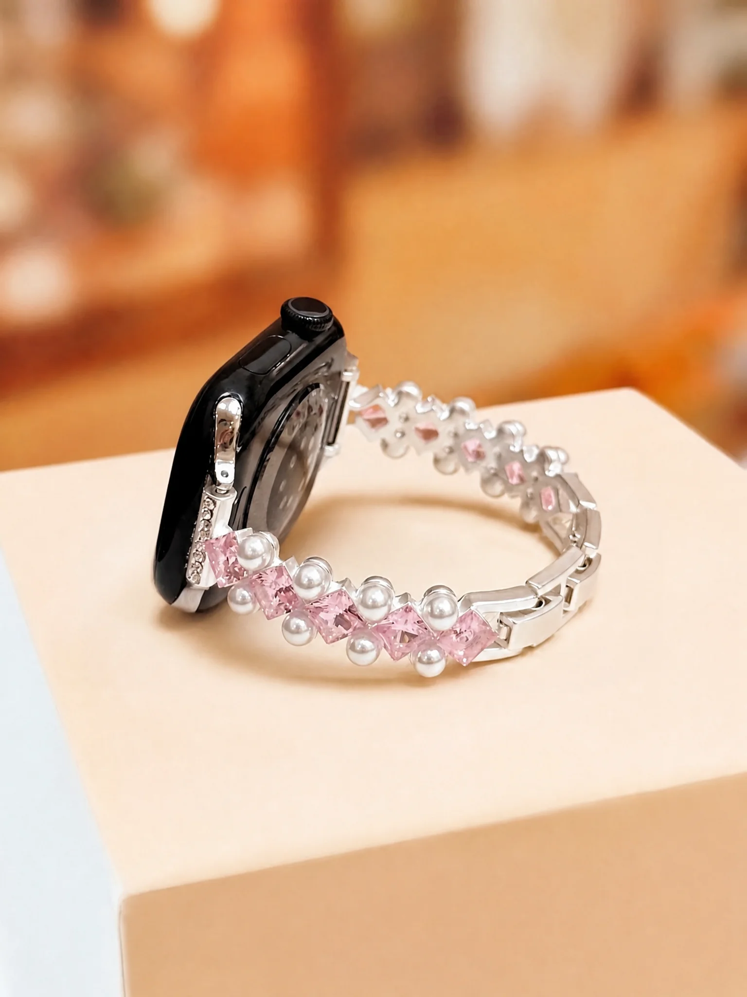 Light luxury fashion metal watch strap compatible with iWatch strap 38mm 40mm 41mm 42mm 44mm 45mm 49mm handmade watch strap