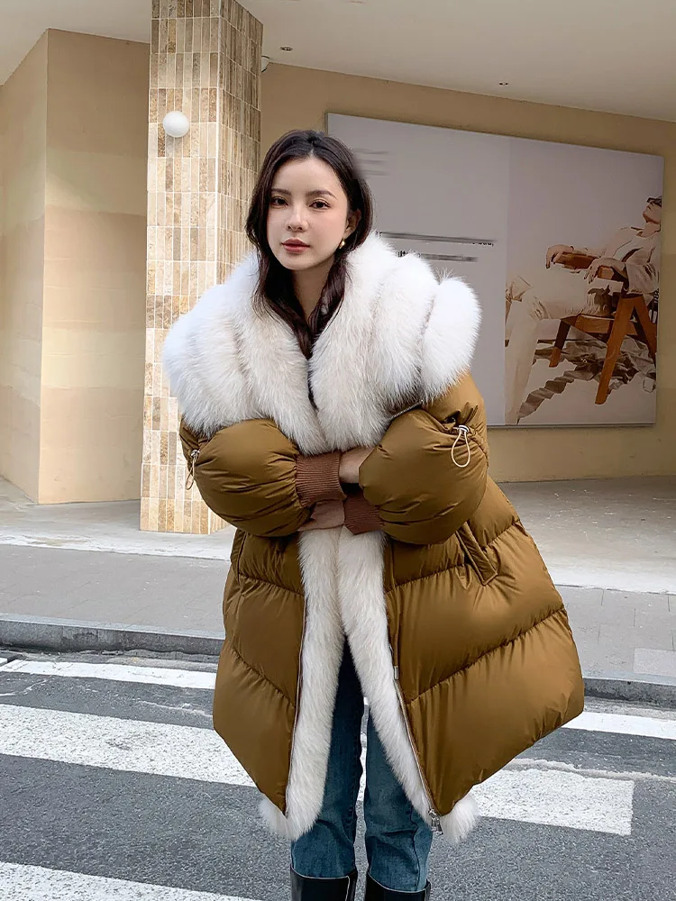 เสื้อแจ็คเก็ตขนเป็ดสำหรับผู้หญิง ปี 2025 คุณภาพสูง ปกขนเฟอร์ขนาดใหญ่ ความยาวปานกลาง สำหรับฤดูใบไม้ร่วงและฤดูหนาว รุ่นใหม่ 1105