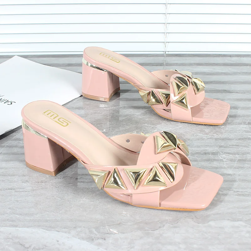 Women's Shoes 2024 Summer New Rivet Decorated Open Toe High Heel Slippers Square Heel Outside Simple Slippers Shoes for Women