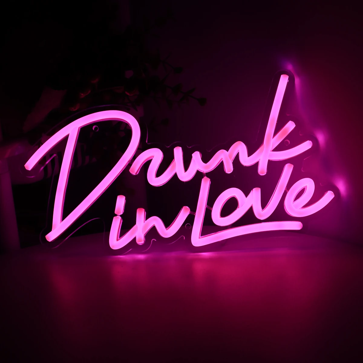 

1PC Drunk in Love LED Wall Neon Art Sign For Pub Shop Party Club Bar Decoration New Year Valentine's Day Gifts 11.22''*6.06''