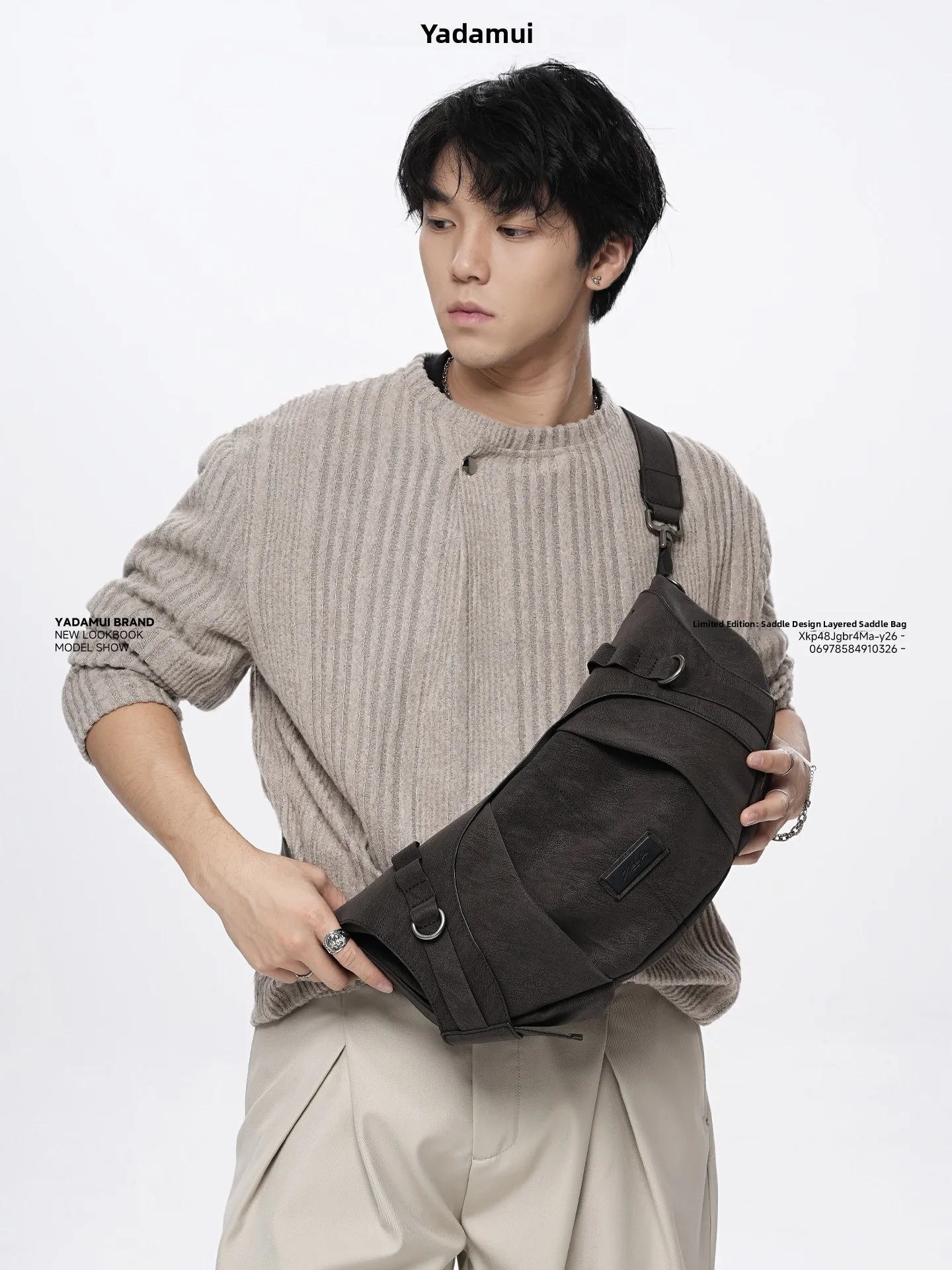 

Limited Edition Year × Saddle Deconstructed Men's Women's Crescent Crossbody Bag High-End Sensation Small Dumpling Bag