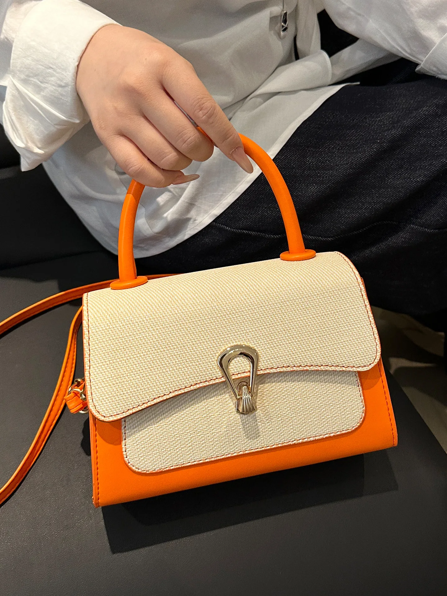 

Luxury designer bags high quality handbags for women elegant shoulder bag versatile style for work travel shopping daily outfits
