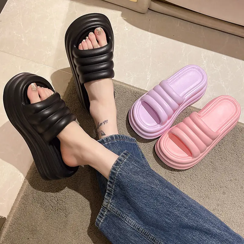 Klobige Plattform Hausschuhe Frauen Sommer dicke Sohle Strands chuhe Komfort Eva Rutschen rutsch feste Damen Sandal ias Mode