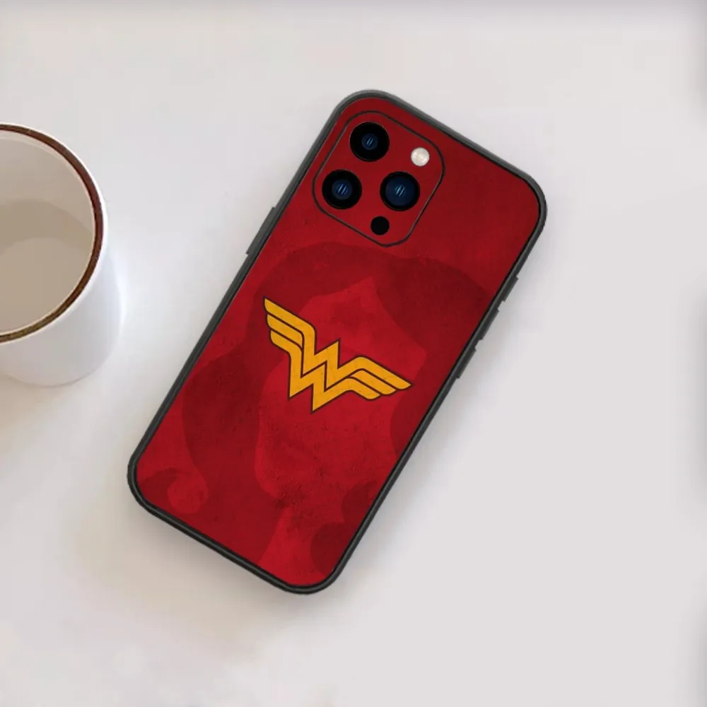 Beast Kingdom Wonder Woman Logo Hero Phone Case For iPhone 13 14 15 11 12 X XS Mini Pro Max Black Cover