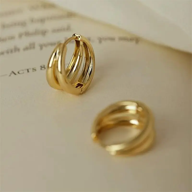 Hot Sale Fashion Metal Drop Earrings for Woman Vintage Hoop Earring Trend Classic Party Wedding Pendant Jewelry Gift