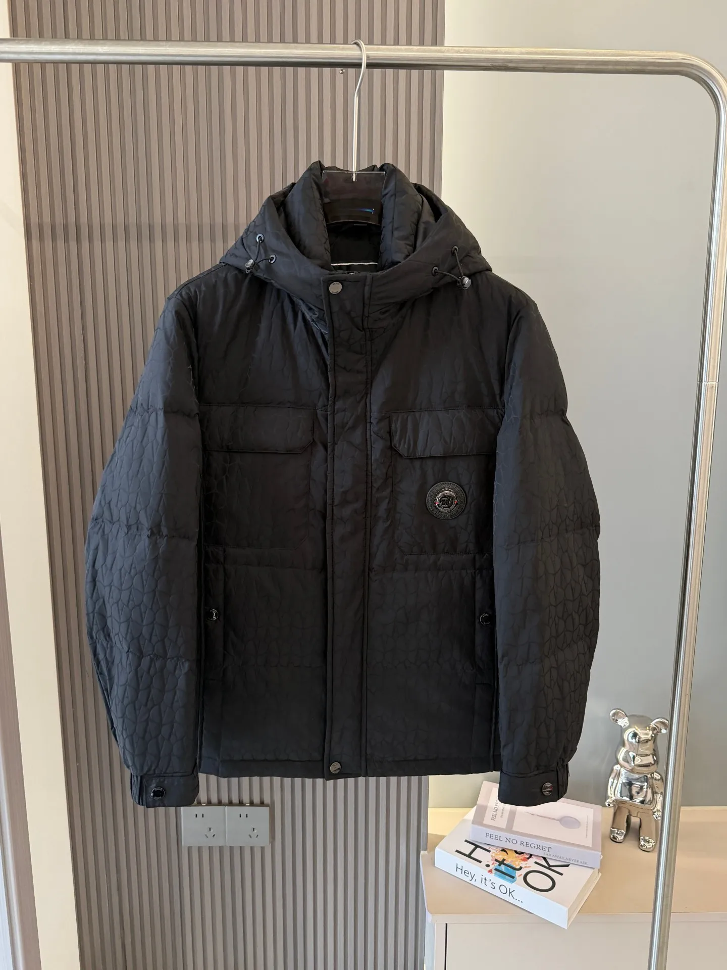 

Мужская повседневная утепленная пуховая куртка с стеганой текстурой, осенне-зимняя, модная, теплая, с одной молнией, на флисовой подкладке