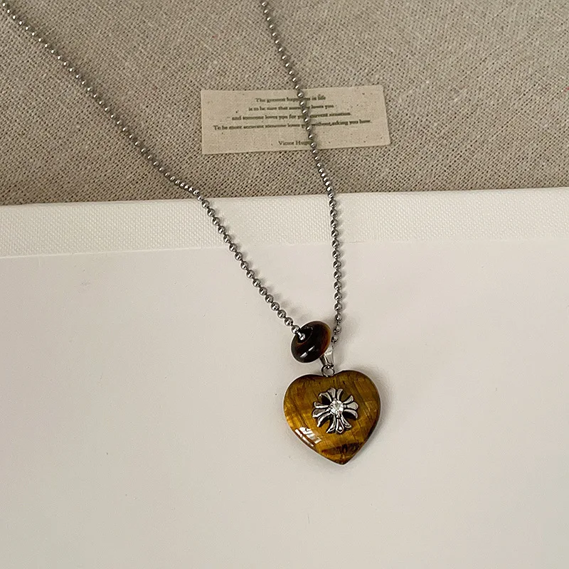 

Floral Heart Tiger Eye Necklace, Vintage Inspired Dainty Choker, Romantic Gift for Girlfriend, Birthday Anniversary Jewelry