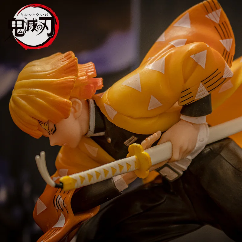 Model Action Figure Anime Demon Slayer, koleksi aksesori Model mainan boneka Agatsuma Zenitsu 15CM untuk hadiah ulang tahun anak-anak