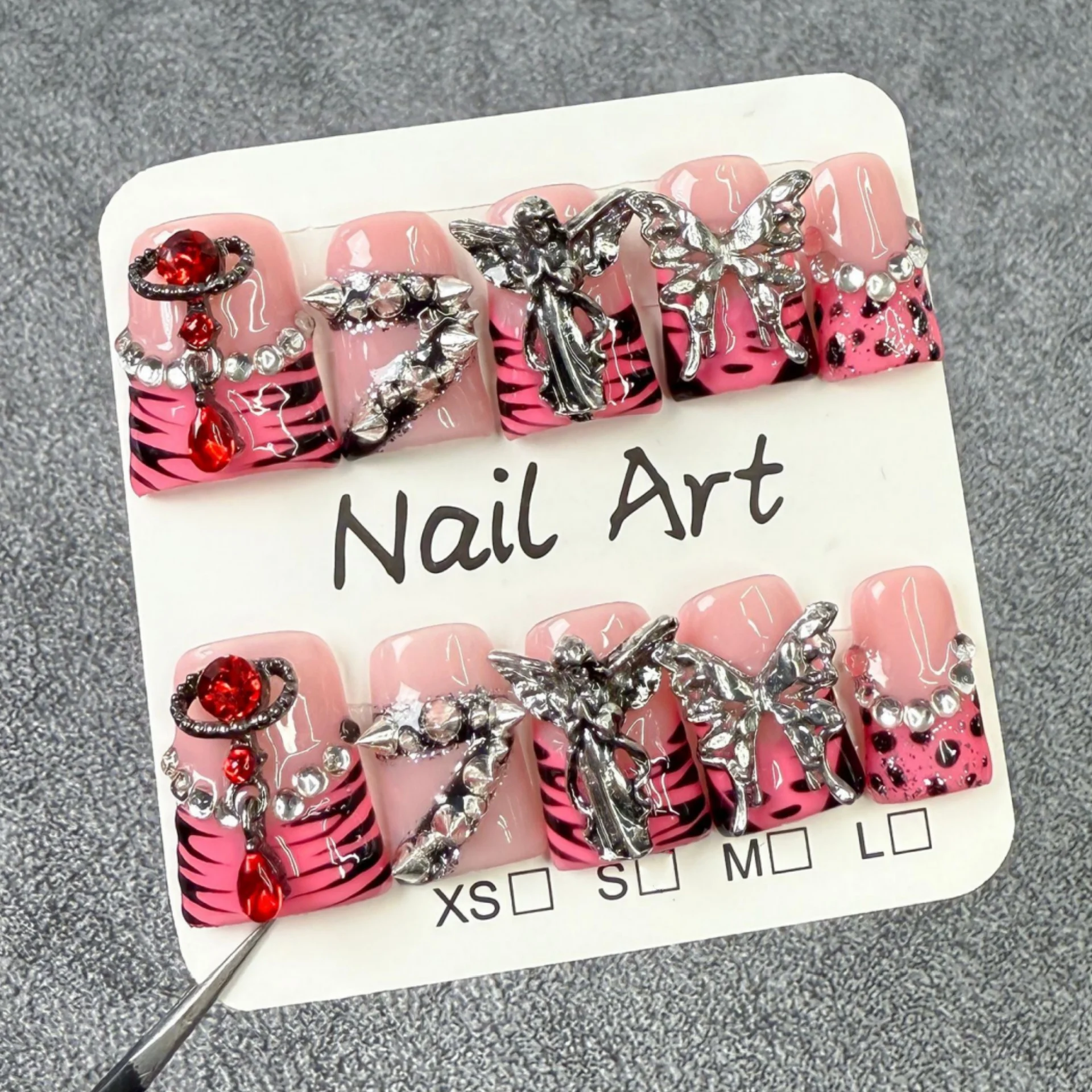 

Y2K Glossy Press-On Nails Duckbill Pink Fake Nails with 3D Metallic Decor DIY Manicure for Salon & Home Use 1set