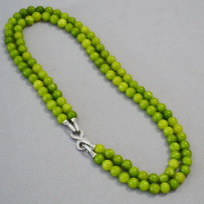 

New Chinese Style Niche Design Retro Fresh Olive Green Jade 8-character Buckle Detachable Double Layer Necklace Sweater Chain