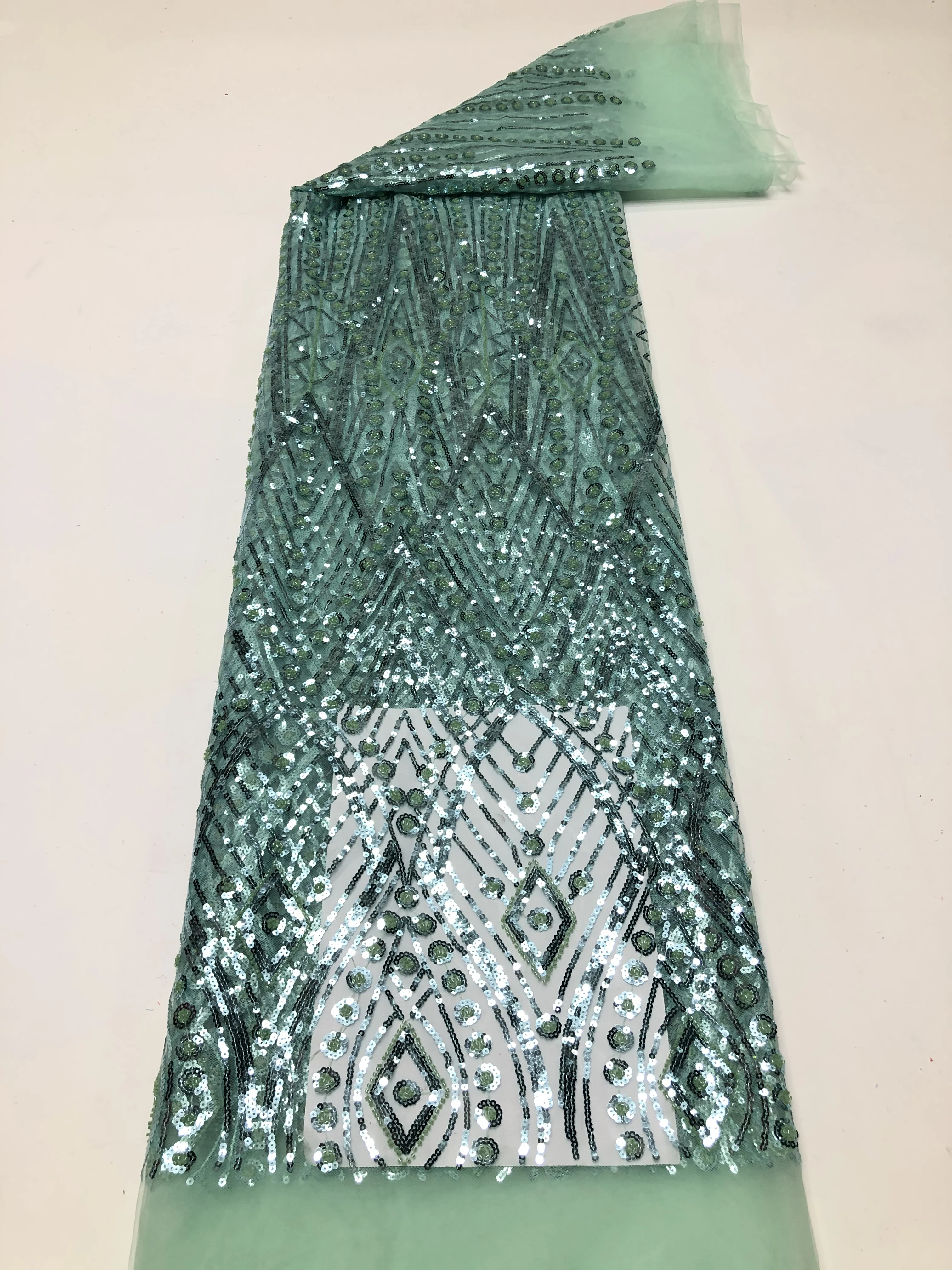 

Luxury African Beaded 2025 High Quality Nigerian Sequins With Pearl Lace French Tulle Lace Fabric For Party Dress Sewing