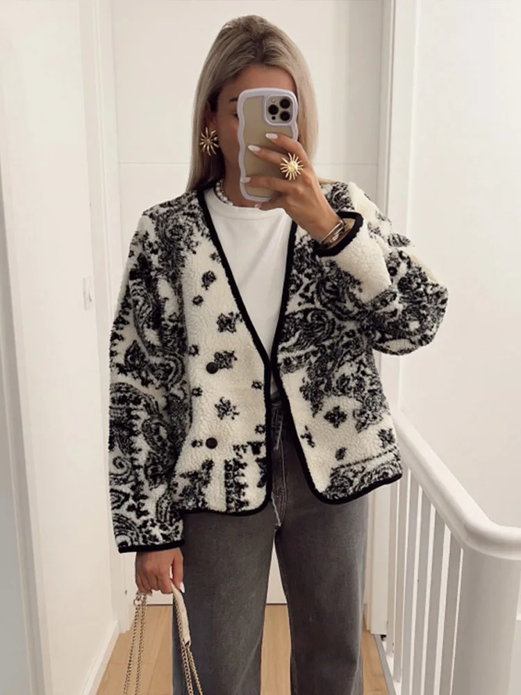 

Chic Black White Printed Lamb Wool Coat For Women Casual V-neck Single Breasted Warm Full Sleeves Jacket Autumn New Lady Outwear