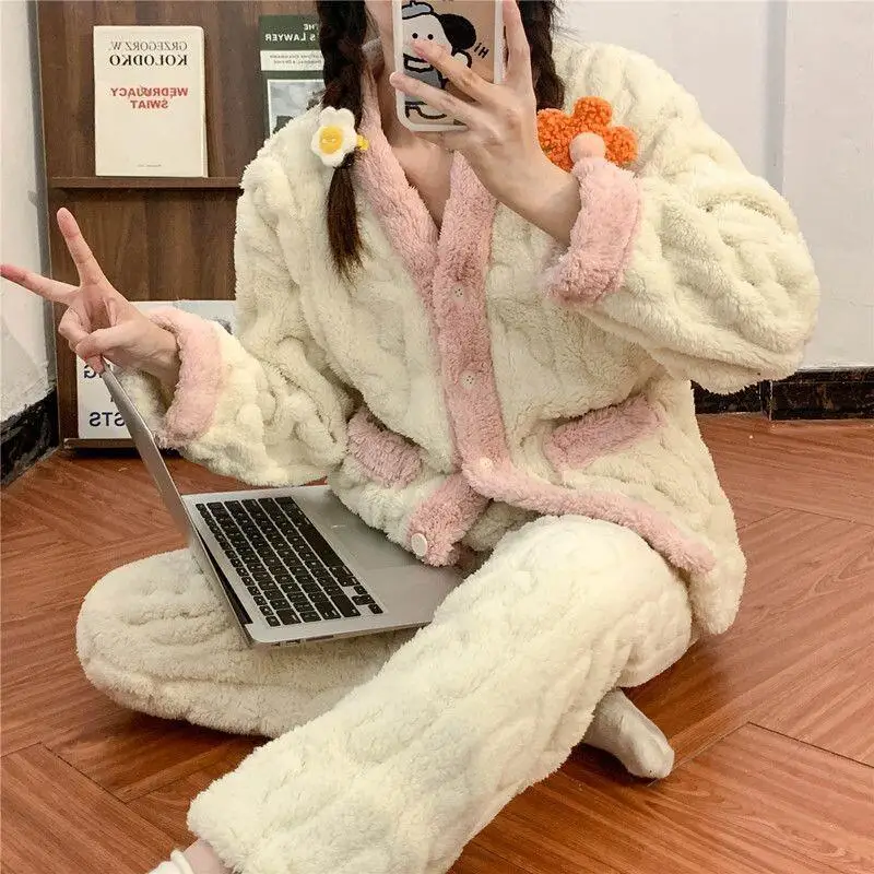 

Fashion Homewear Internet Famous Style Home Clothes With Thickened Fleece Insulation Set Sexy Pajama Winter Women's Flannel Suit