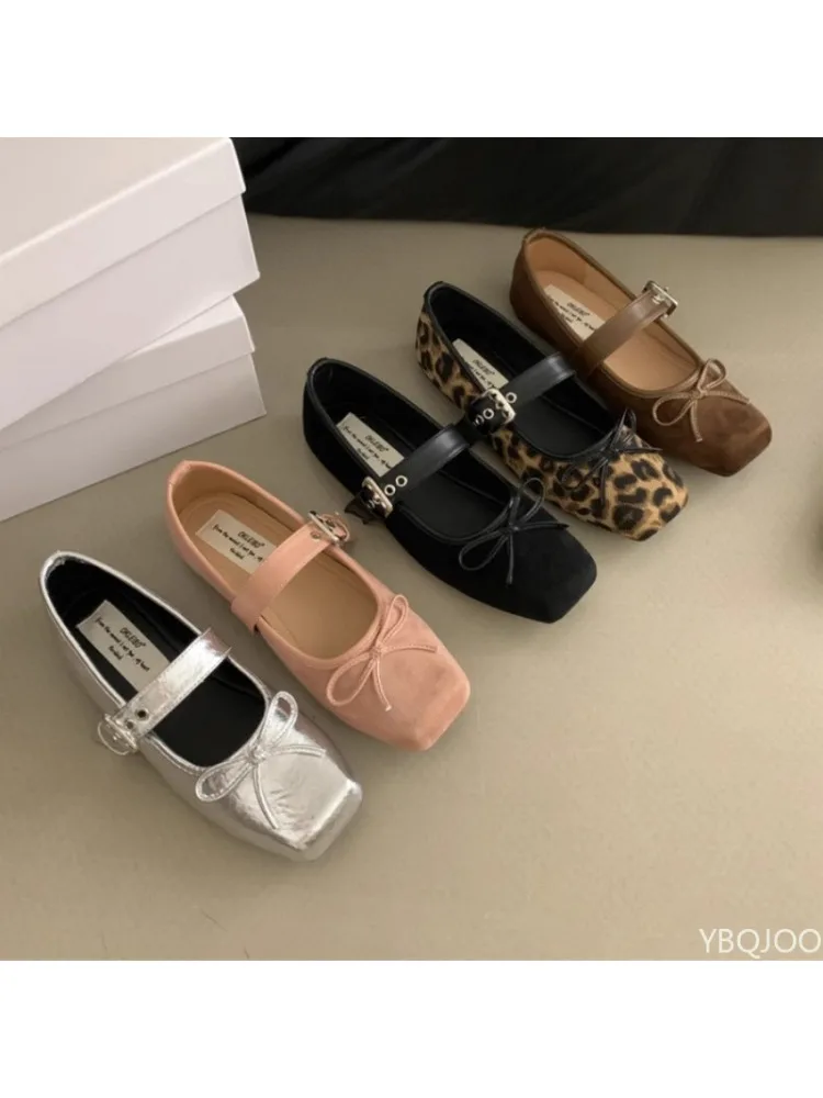 Chaussures à bout carré pour femmes, nouvelles chaussures plates de luxe avec nœud pour dames, chaussures de ballet avec boucle de ceinture argentée, chaussures élégantes à la mode Mary Jane Zapatos