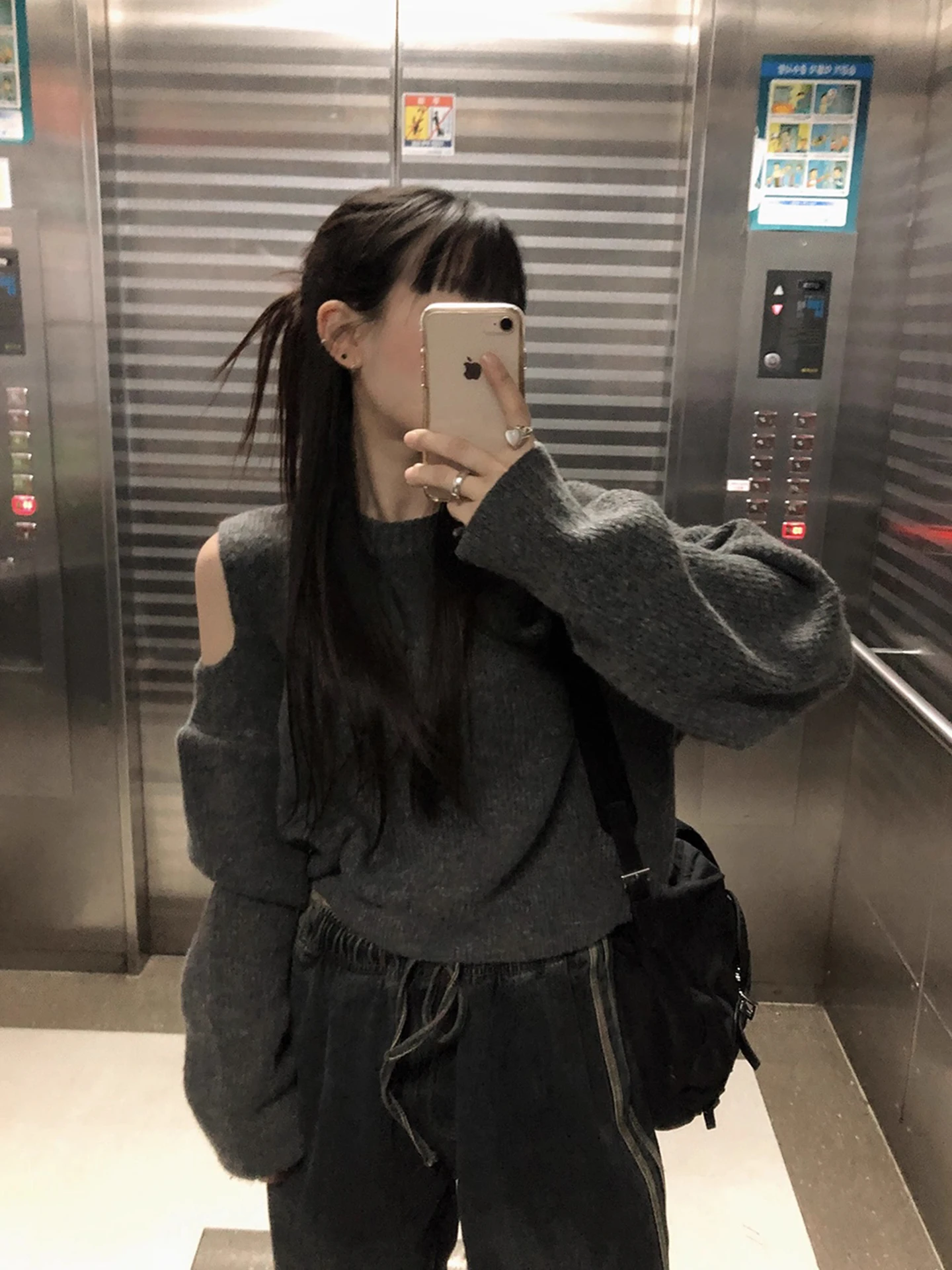 

Soft Cozy round Ne Hollow oulder Knitted Sweater Women's Loose Color Versatile Top Winter New Arrival Commute Sle