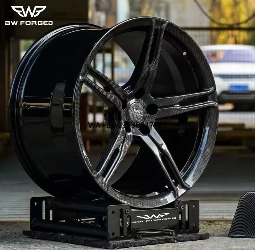 

Sport - Style Carbon Fiber Wheels - Suitable for Cars/Performance Vehicles