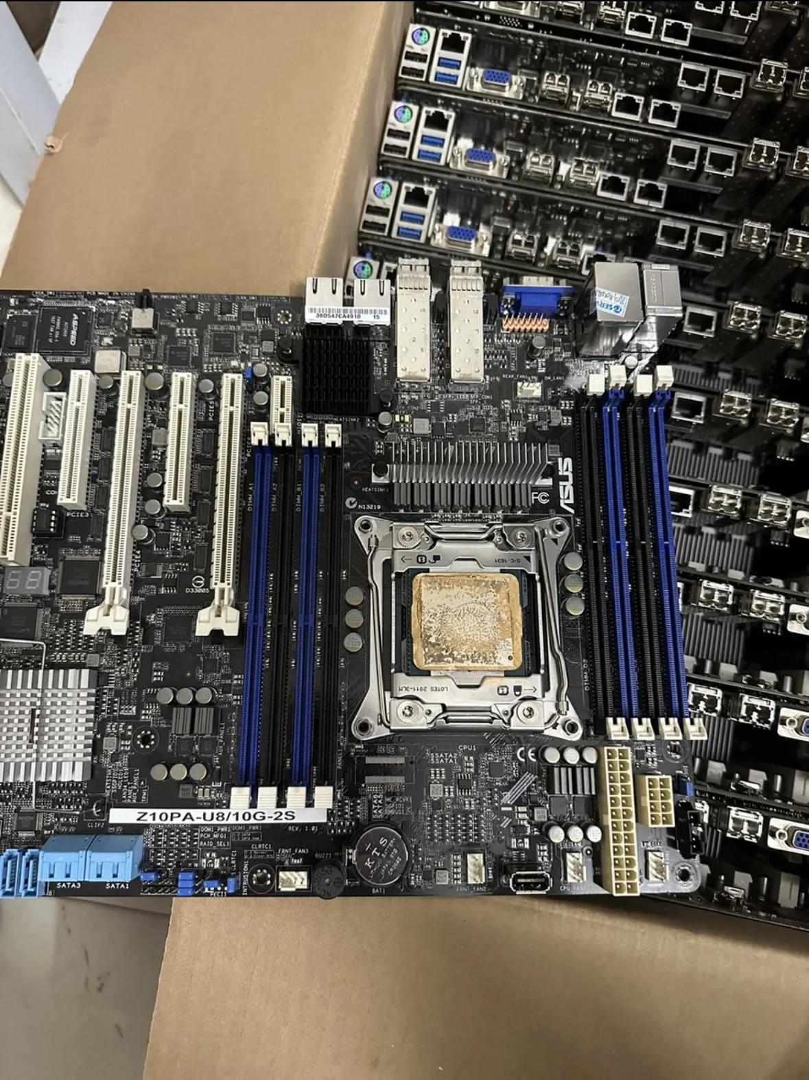 Asus Z10PA-U8/10G-2S single-channel 2011 pin server motherboard +E5-2680V3CPU set used test function is normal