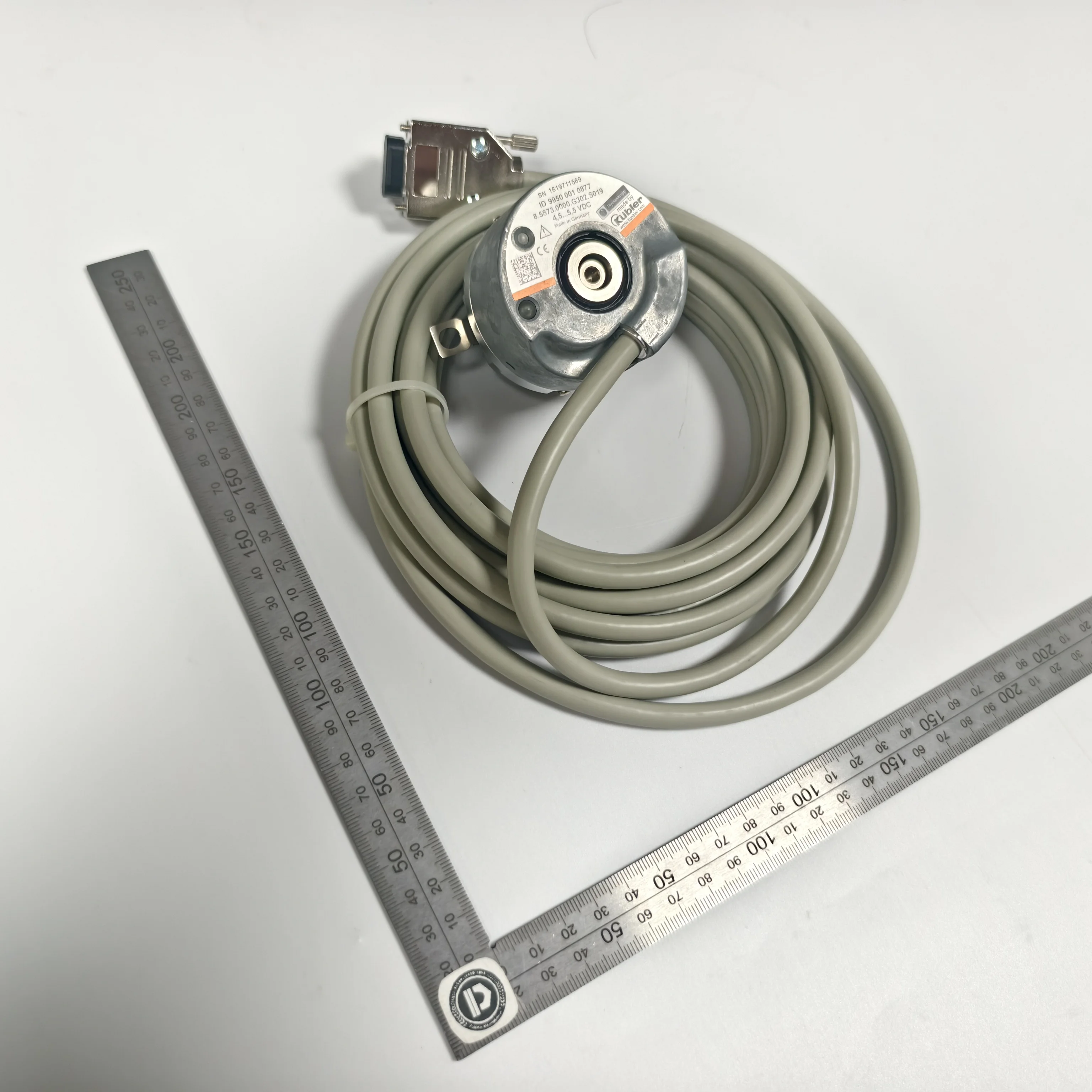 100% 純正新品 エレベーター部品 エレベーターエンコーダー ID 9950 001 0877 8.5873.0000.G302.S019