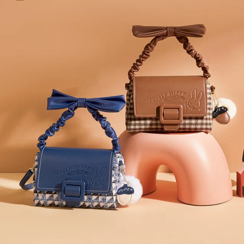 

In Stock Miffy Retro British Style Crossbody Women'S Checkered Simple Pleated Hand Held Shoulder Bag Charm Collectible Gift