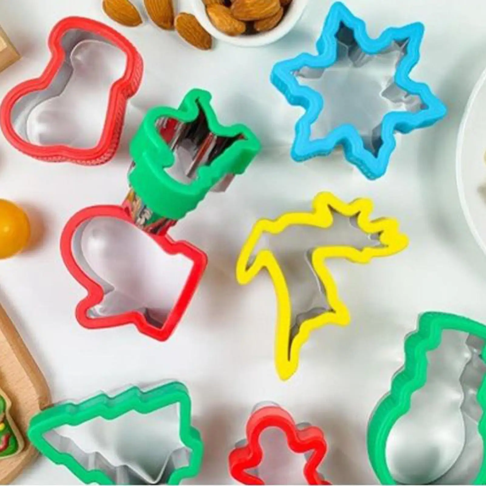 Cookie Cutter 8 Pieces Professional Dessert Mold Stainless Steel Snowflake Tree Gingerbread Deer Santa Claus Pastry Cutter For