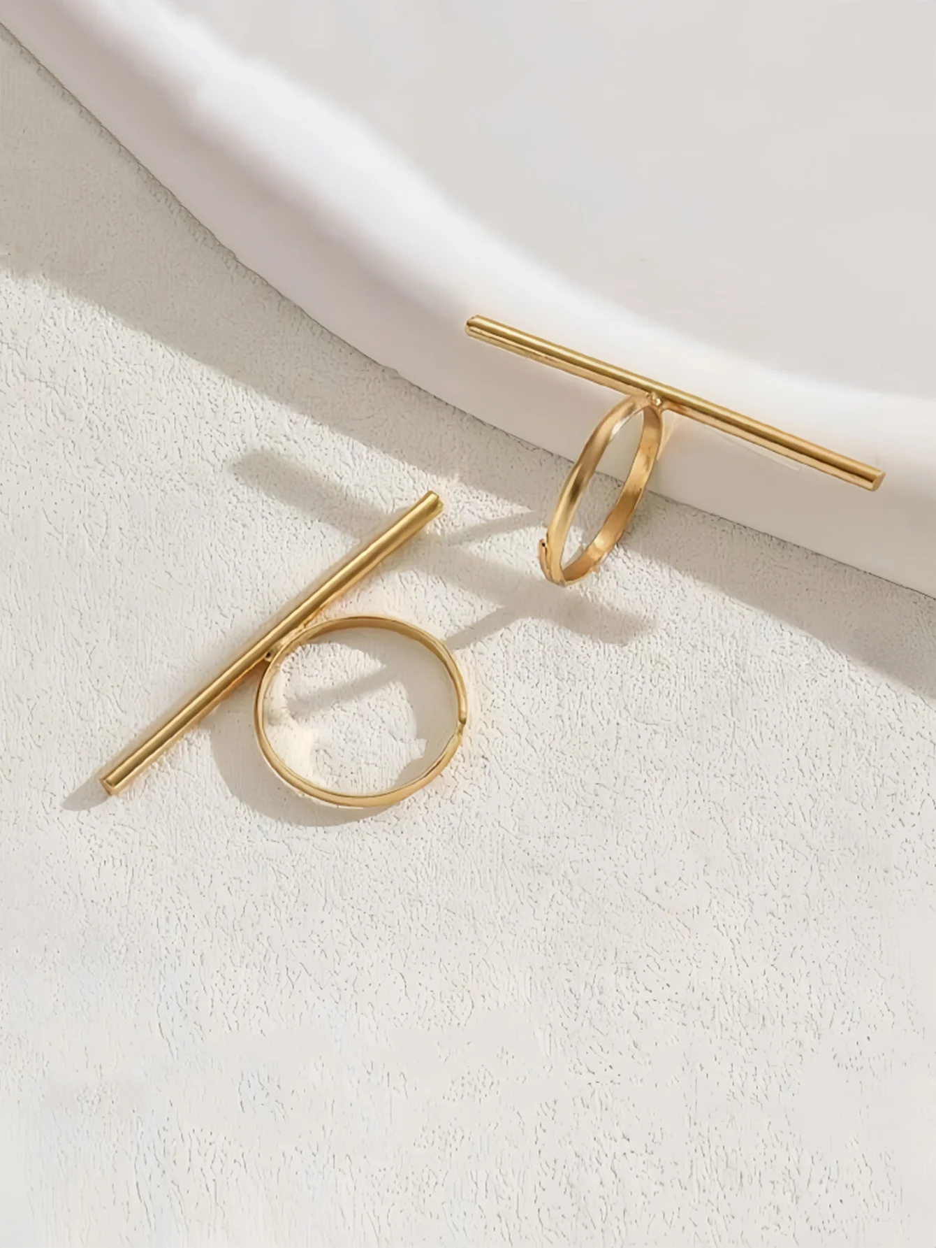 2-piece European and American minimalist straight line ring set for women\'s personalized fashion rings, versatile for daily use