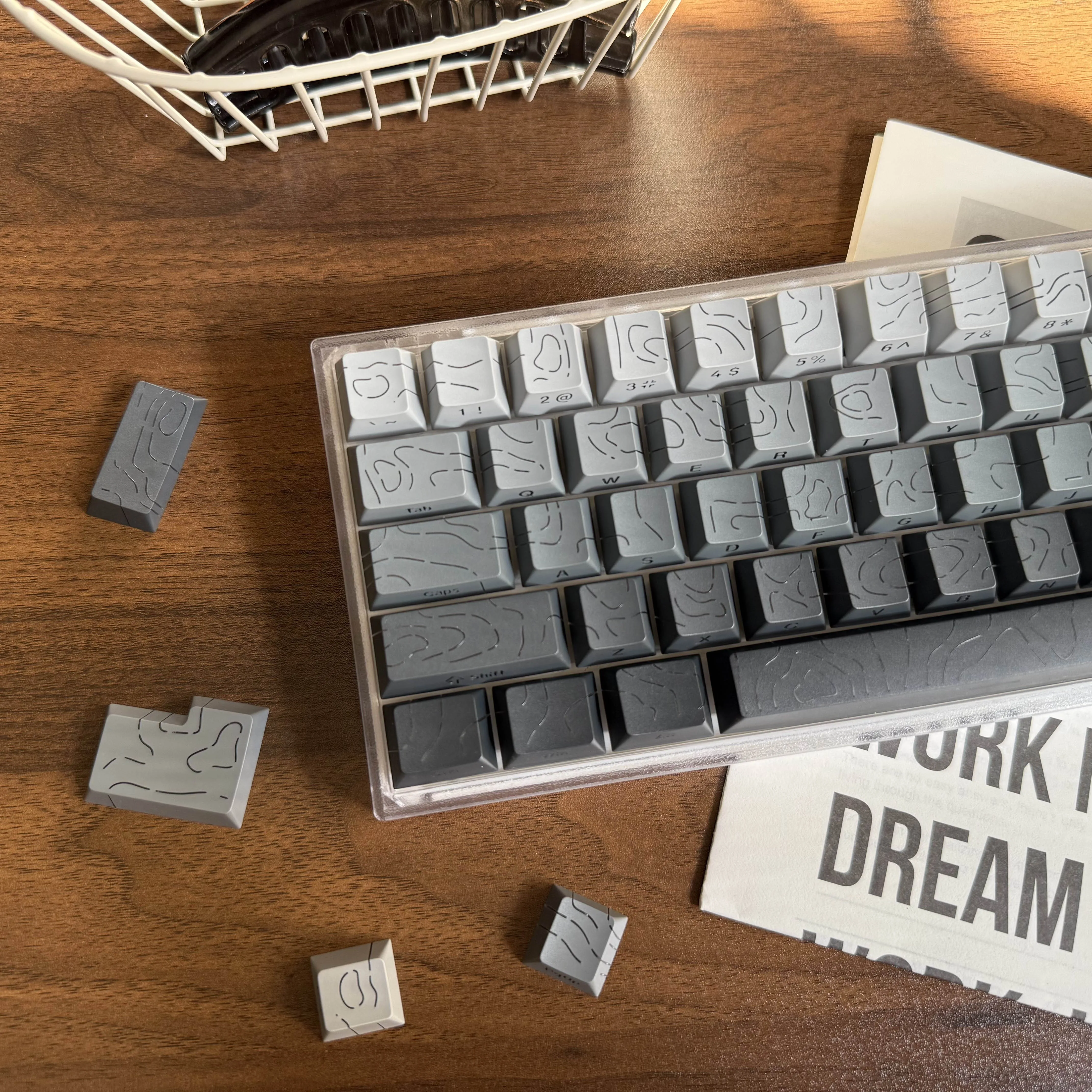 

Lines Sided Printed Keycaps Cherry Gradient Translucent Key Cap for Mechanical Keyboard Blackberry Green Purple Grey Key Caps