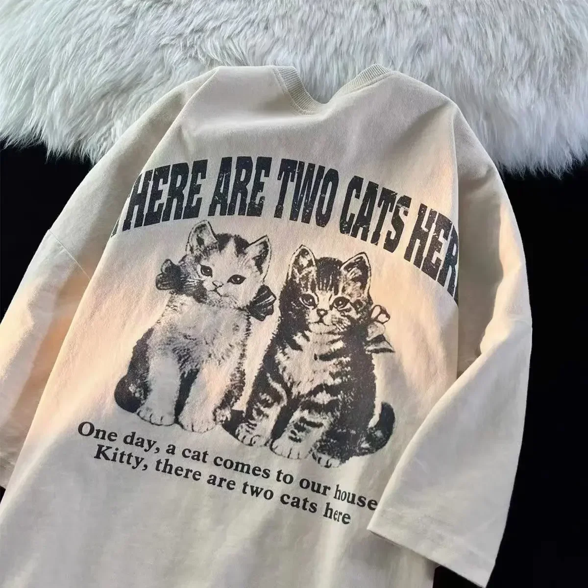 American Retro Washed Old Cat Printed Short Sleeved Men and Women's T-shirt Loose Hong Kong Style Round Neck Couple Top Clothing