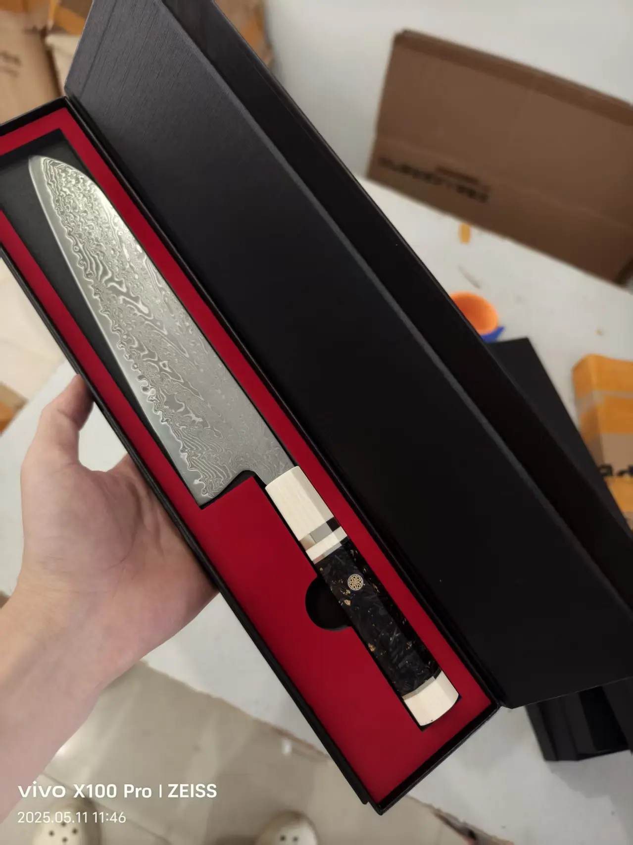 

Нож шеф-повара, 67-слойное дамасское лезвие из стали VG-10, углеродное волокно и смоляная ручка, тесак, сашими, кухонный нож для нарезки суши, гиуто