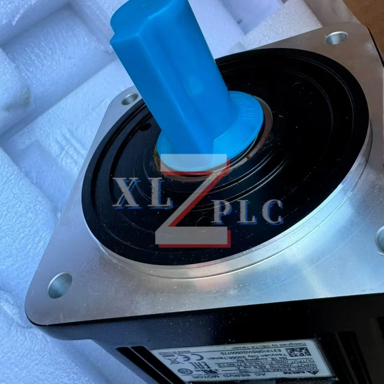 新しいオリジナルサーボモーター ECMA-E21310RS