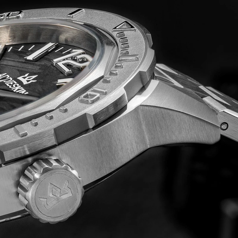 AddiesKin K007 Men's Automatic Watch Unique Carbon Fiber Dial Distinctive Texture Miyota 9015 Sapphire Crystal BGW9 Luminous