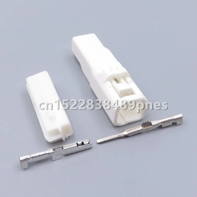 

3 Pole 6098-3752 6098-3751 Automotive Plastic Housing Connector Male and Female Docking Electric Cable Socket