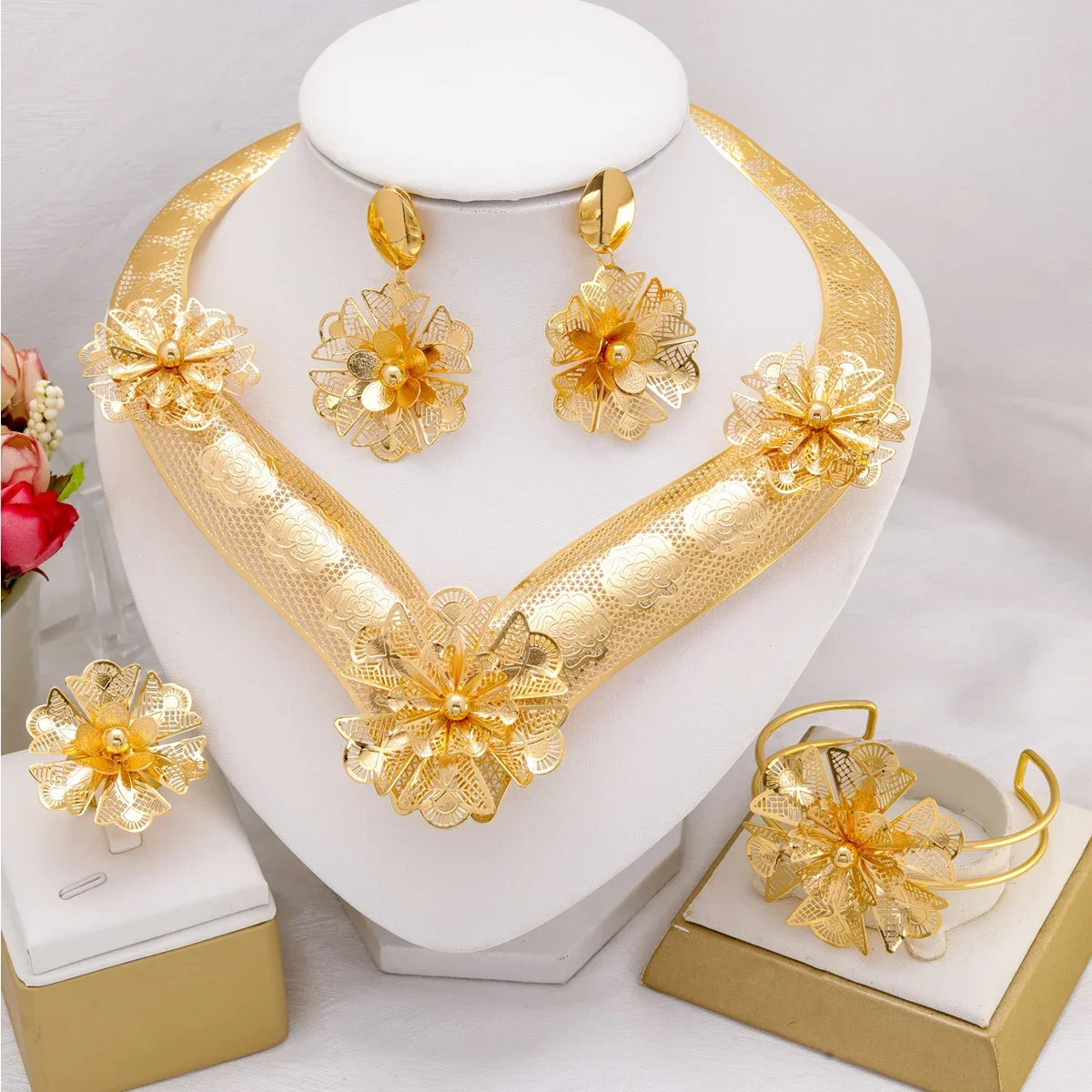 Fashion Necklace Earrings Ring Bracelet African Dubai 24k Gold Plated Jewelry Set for Women Wedding High Quality Copper Material