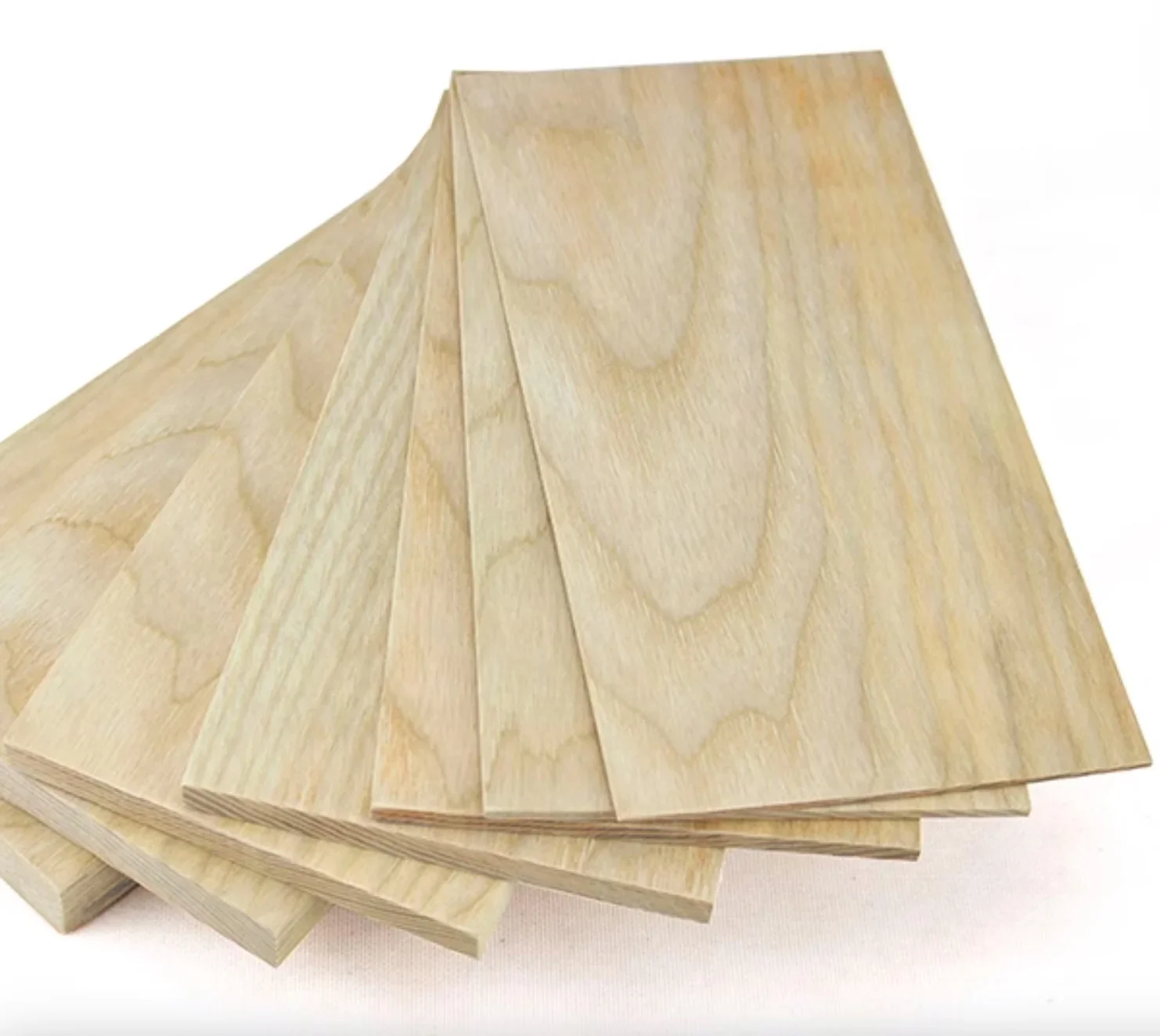 

4pcs L:150x300mm T:3mm North American Waxwood Solid Wood Veneer Chips Handmade Wooden Board Material