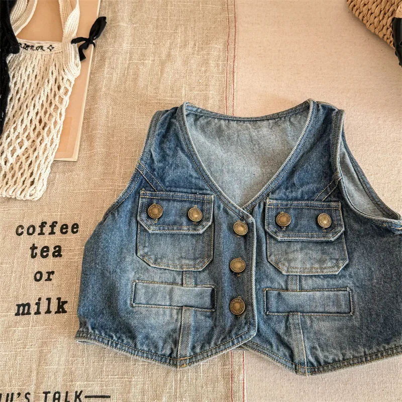 

2024 Spring Fashion Baby Boys Girls Sleeveless Denim Vest Pocket Kids Casual Jacket Children's Vest Cardigan Toddler Waistcoat