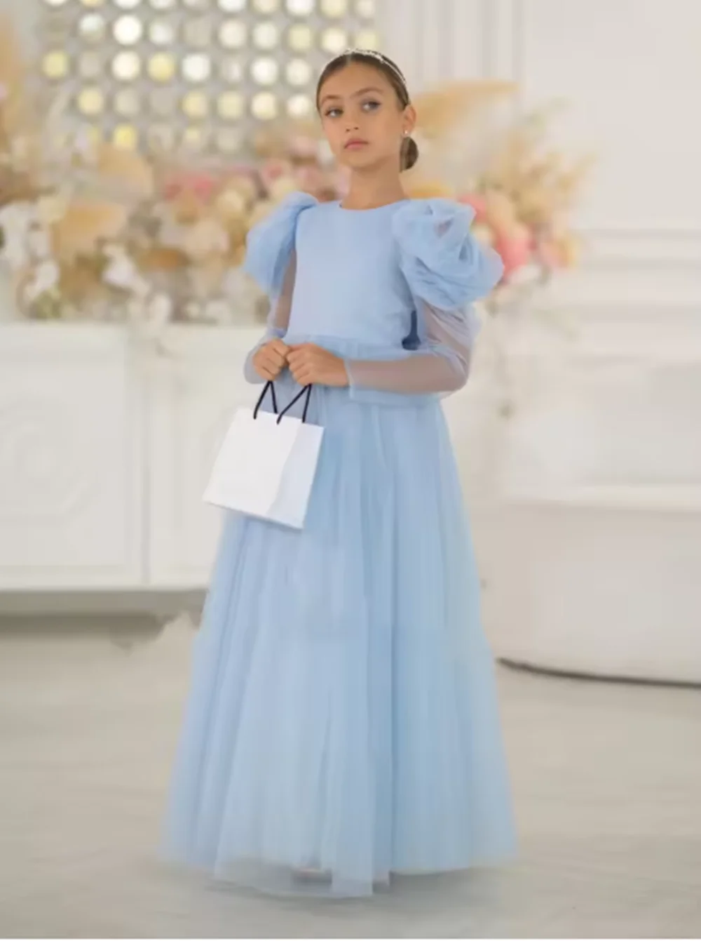 

Blue Flower Girl Dresses With Cape Customized Feather Kids Party Girls Pageant Birthday Gowns First Communion Dress