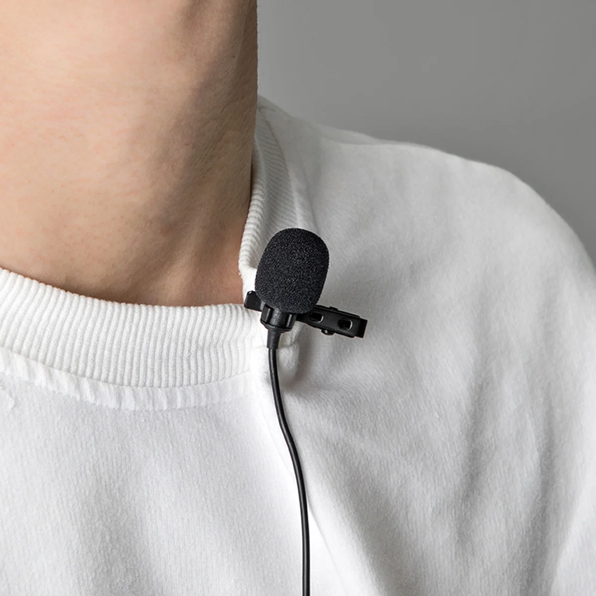 

12Pcs Metal Microphone Clips Black Mini Lapel Lavalier Mic Clip Iron Clip for Voice Chat Online Conferencing