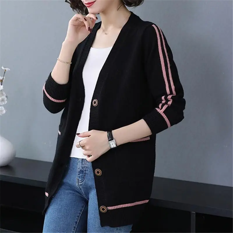 Korean Contrasting Colors Button Sweaters Coat Autumn Women\'s Clothing All-match Long Sleeve Fashion Pockets Knitted Cardigan