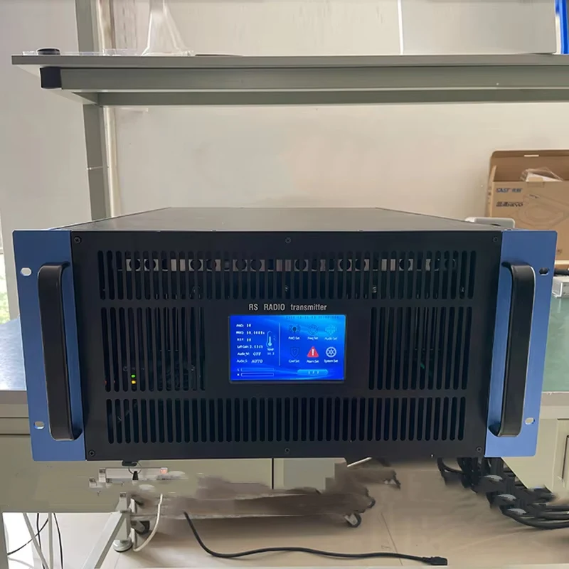 شاشة تعمل باللمس 5000 واط 5KW FM بث الارسال