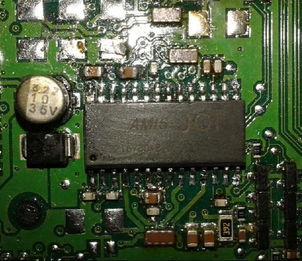 21678048 -7 307SOP28