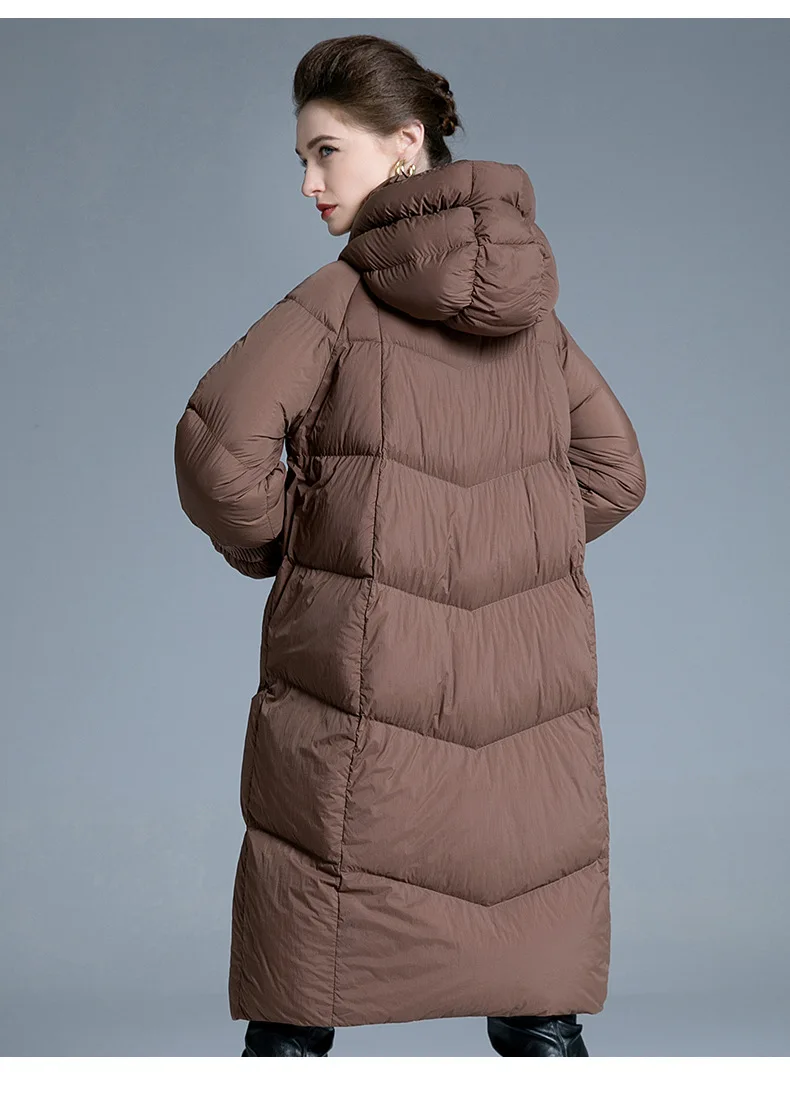 冬の新しい女性のダウンジャケットフード付きファッショナブルな特大ダウンジャケット