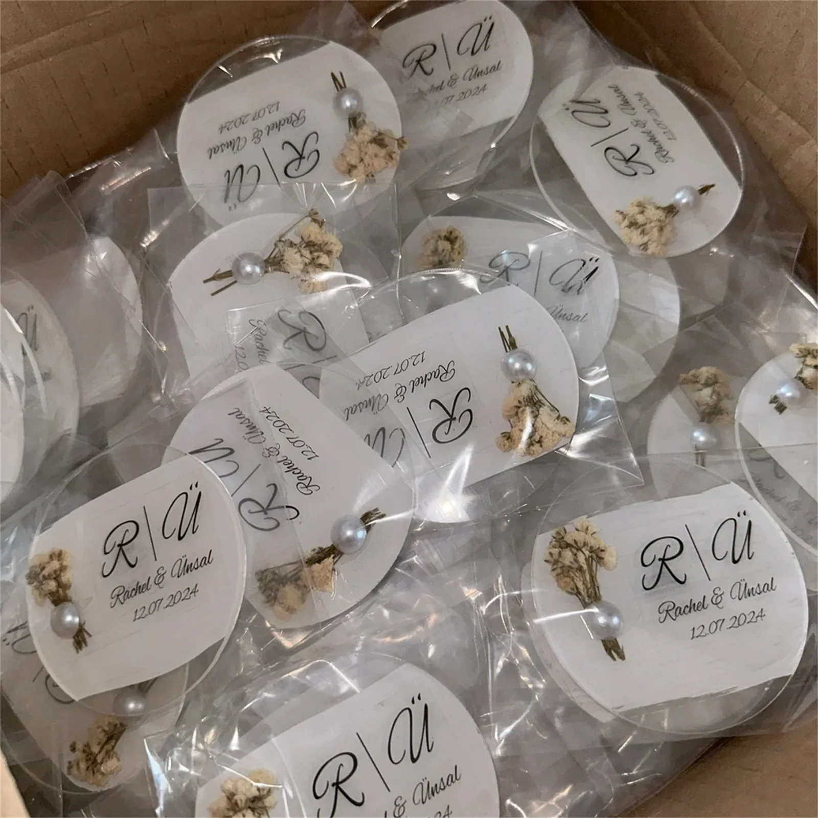 Personalized Epoxy Magnet Favor Wedding, Save The Date Epoxy Magnet Favors, Wedding Favor for Guest, Engagement Epoxy Magnet Fav - view 6