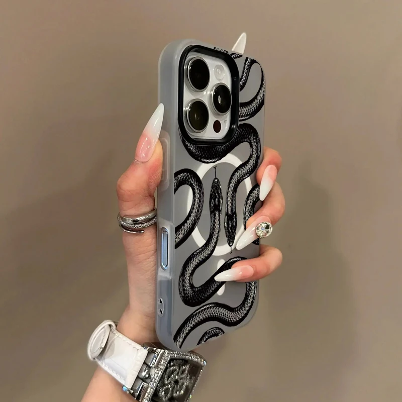 المغناطيسي بسيط الجمالية الاتجاه الأسود بيثون نمط جراب هاتف آيفون 16 15 14 13 12 11 بروماكس سيليكون جراب هاتف غطاء